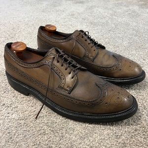 Vintage wingtip men’s size 10